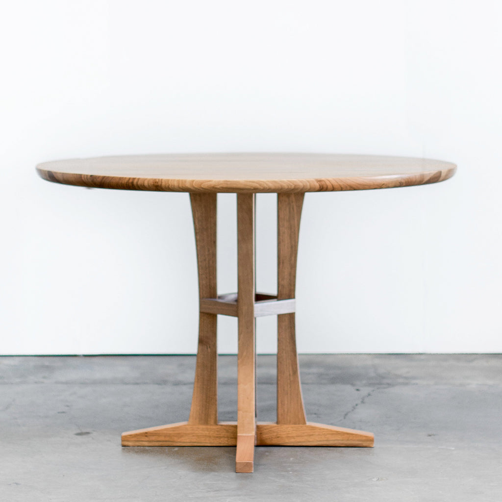 Oak Park Dining Table